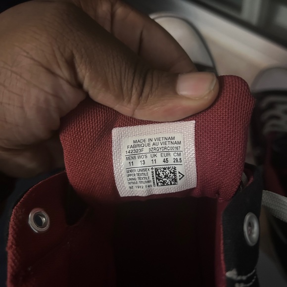 Converse All-Stars - Picture 3 of 4